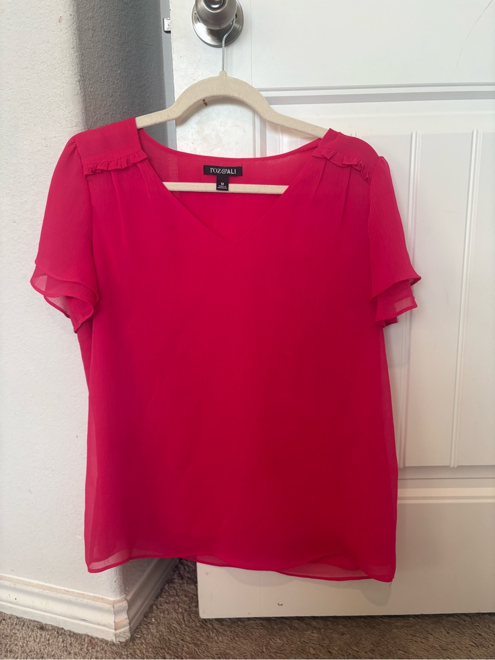 Roz & Ali Hot Pink V-Neck Short Sleeve Blouse